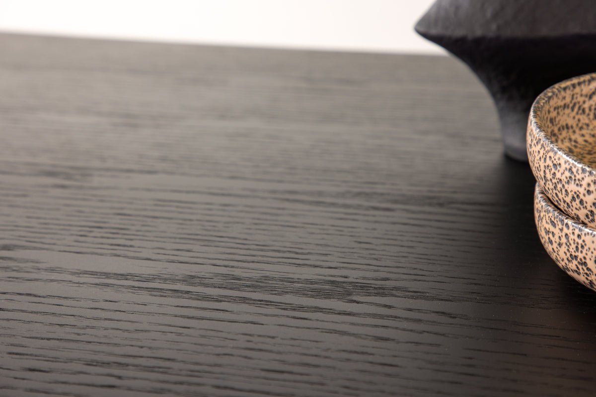 Esstisch Amanda - elegant, modern und mit natürlichem Charme