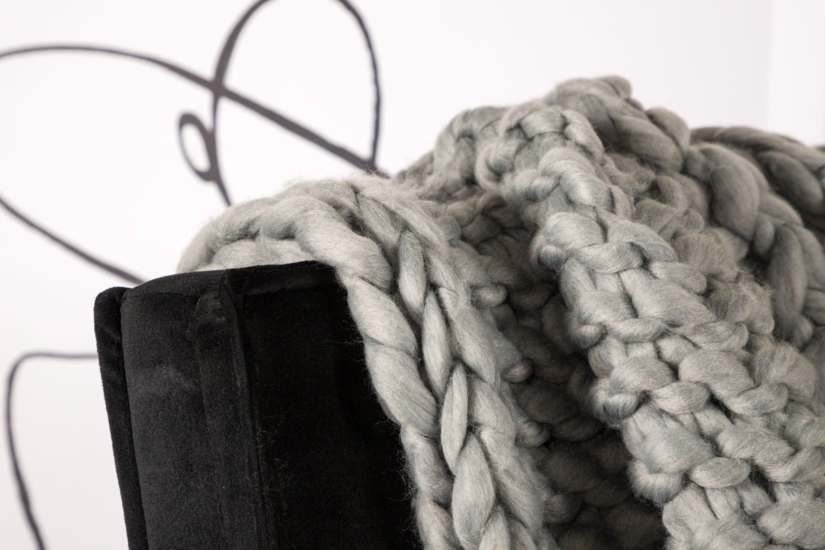 Tagesdecke Velano – Soft-Touch Wohndecke (170×130 cm)