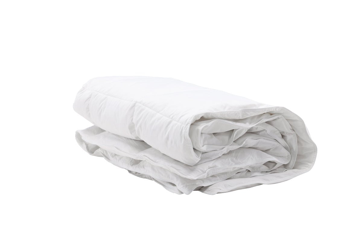 Premium Bettdecke Astralis 200 × 150 cm – Baumwolle & Feder-Mix