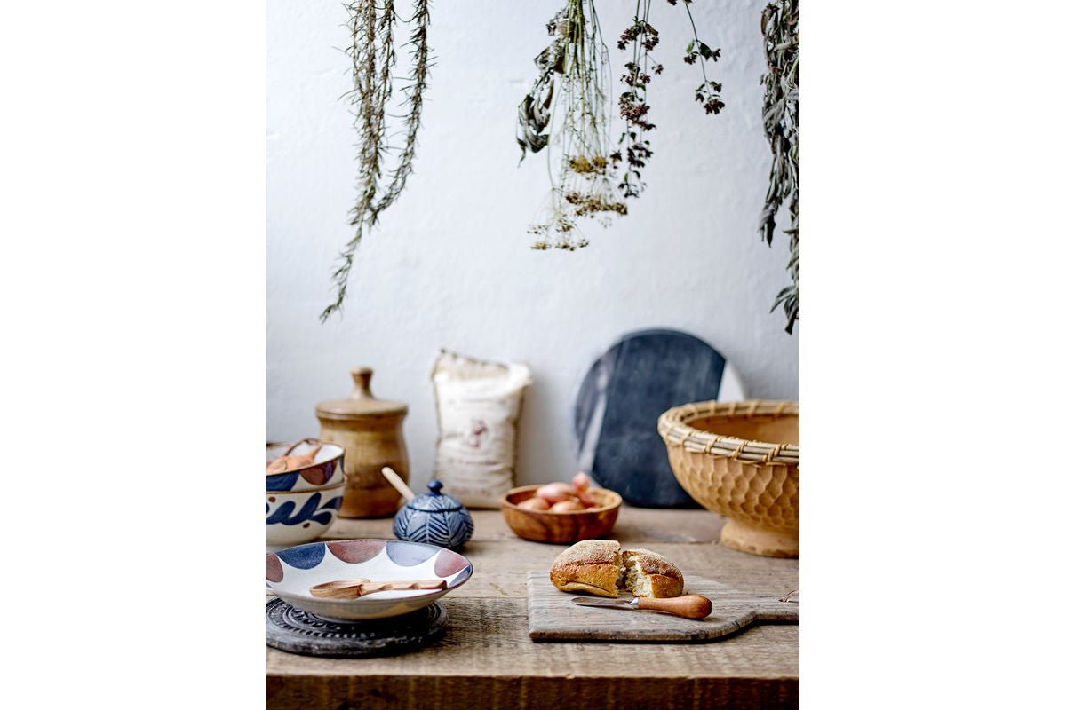 Teller Corae – aus Porzellan gefertigt