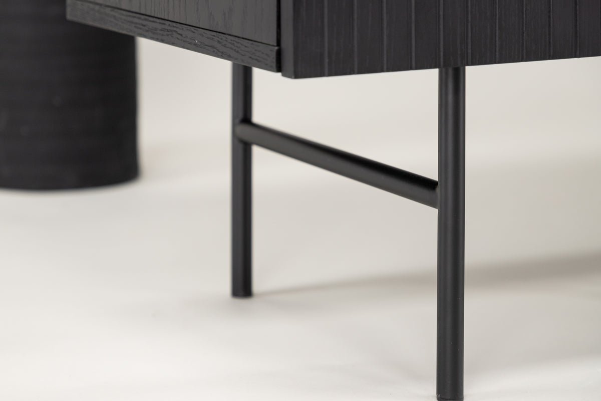 Kommode Elvesta – 150 cm, Whitewash oder Schwarz, Modern Skandi