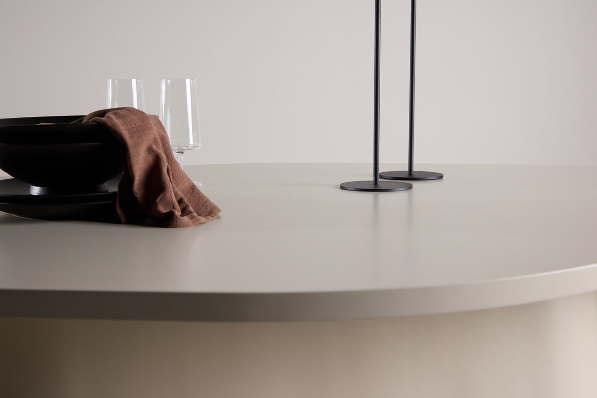 Esstisch Solaro – Ovaler Design-Esstisch 210x110 cm in Beige