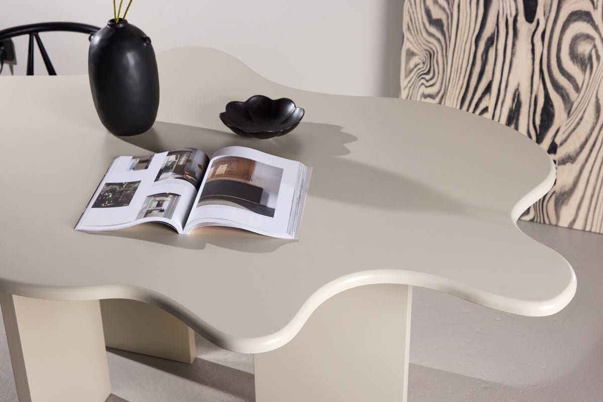 Esstisch Lumière – mit einzigartiger Tischplatte