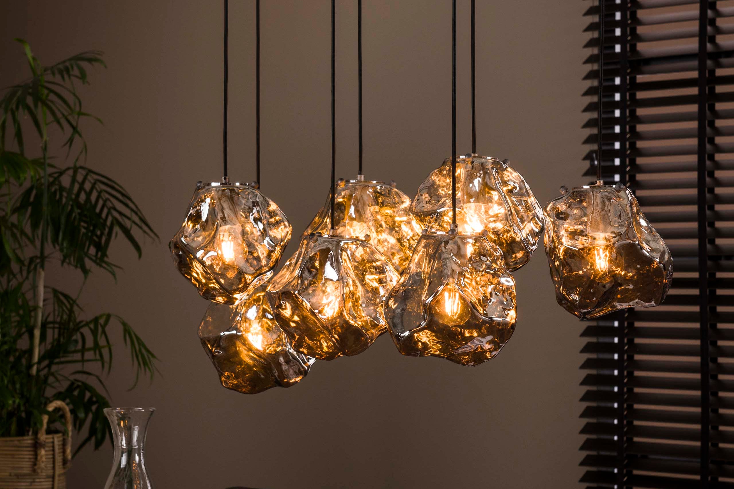 Pendelleuchte „Stellaris“ – aus mundgeblasenem Chromglas