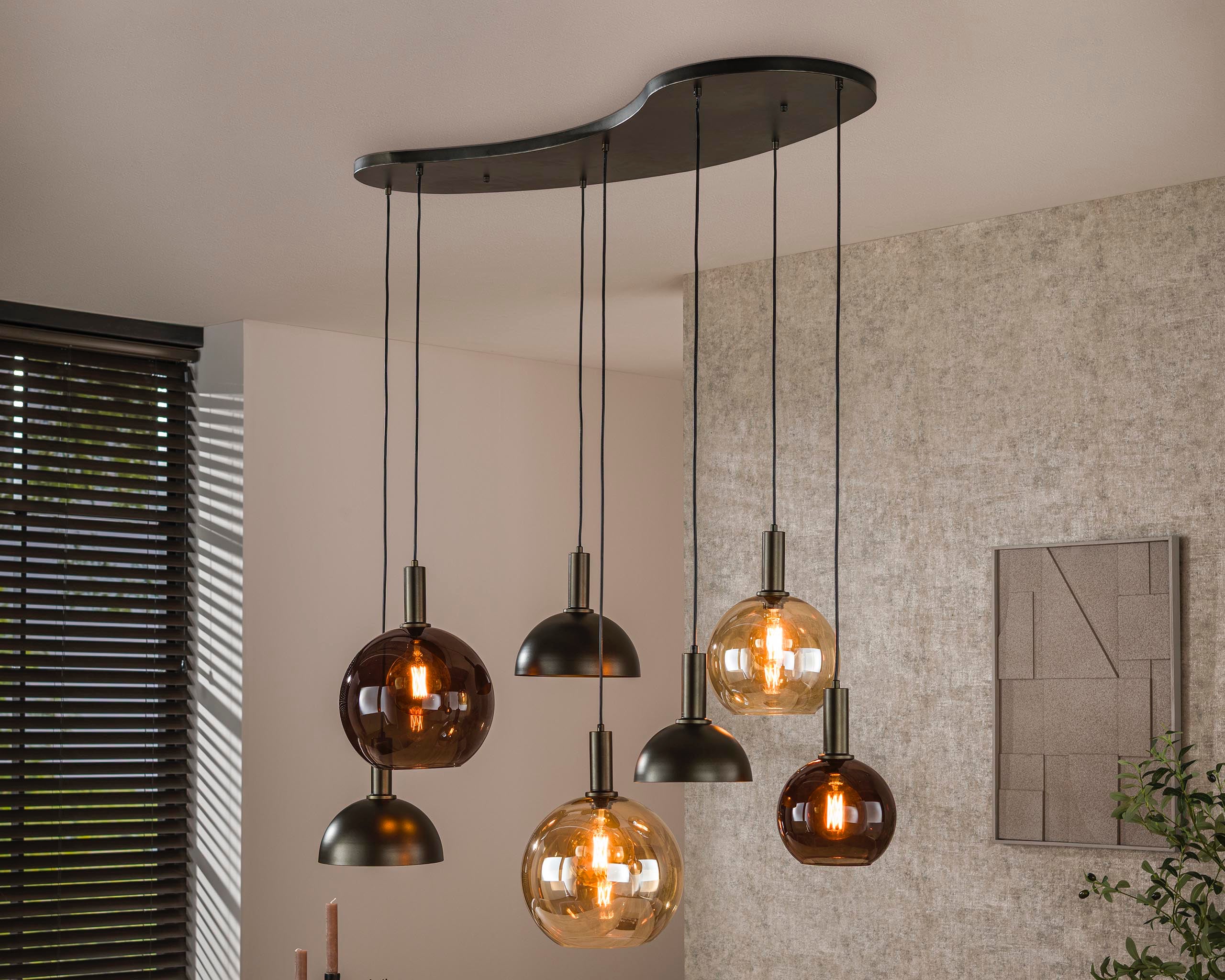 Pendelleuchte Caldera – Organisches Cluster-Design in Sienna-Braun (7-flammig)