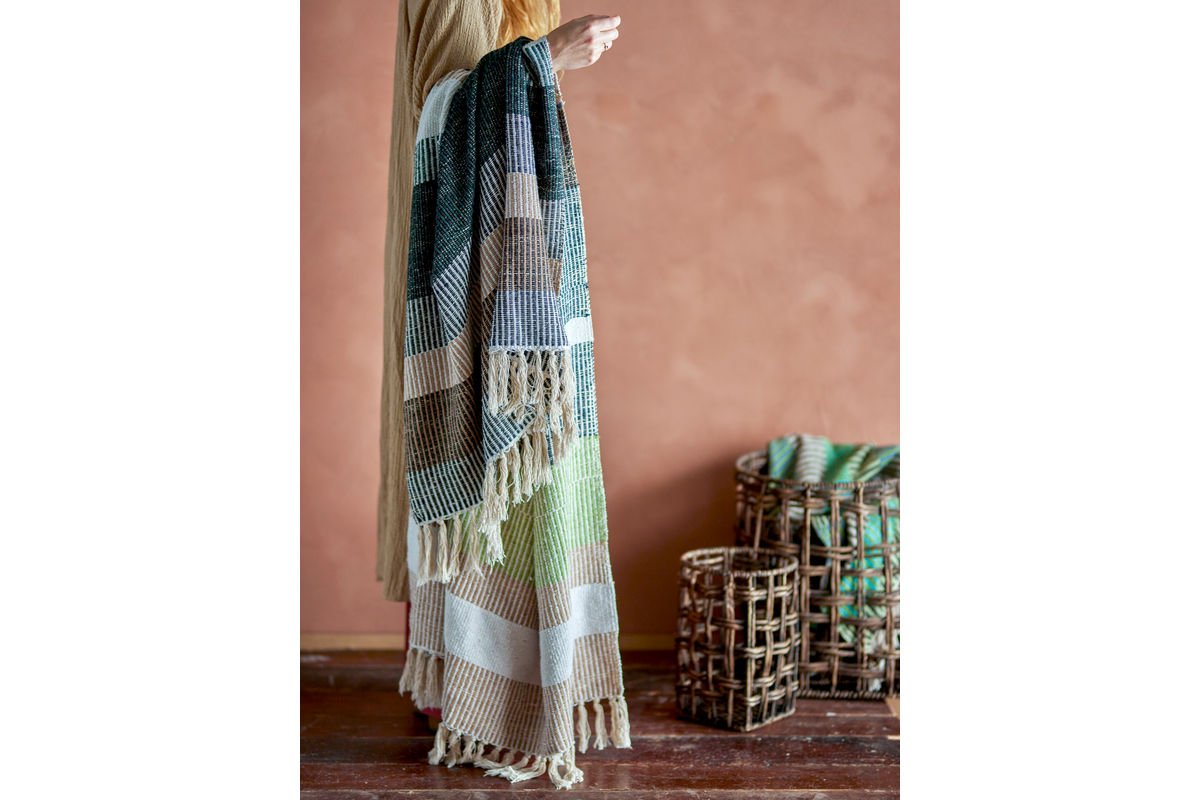 Überwurfdecke Mana – Braun, aus recycelter Baumwolle