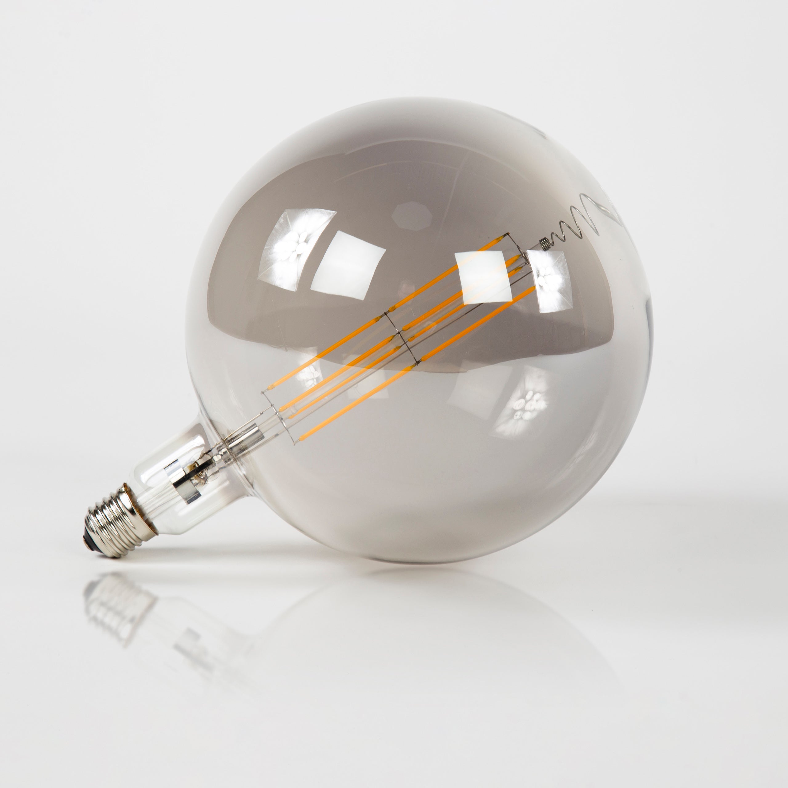 LED-Glühlampe Orin – G200-E27 im XXL-Format