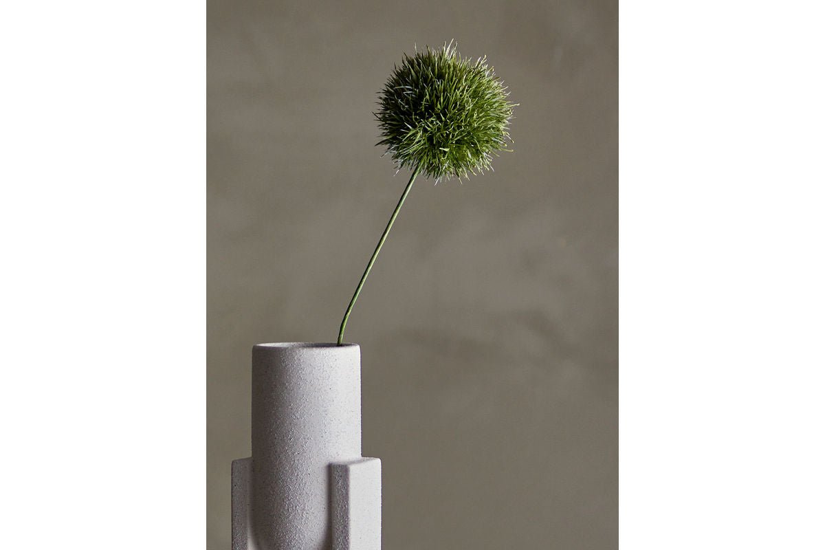 Vase „Timeshell“ – weißes Steingut