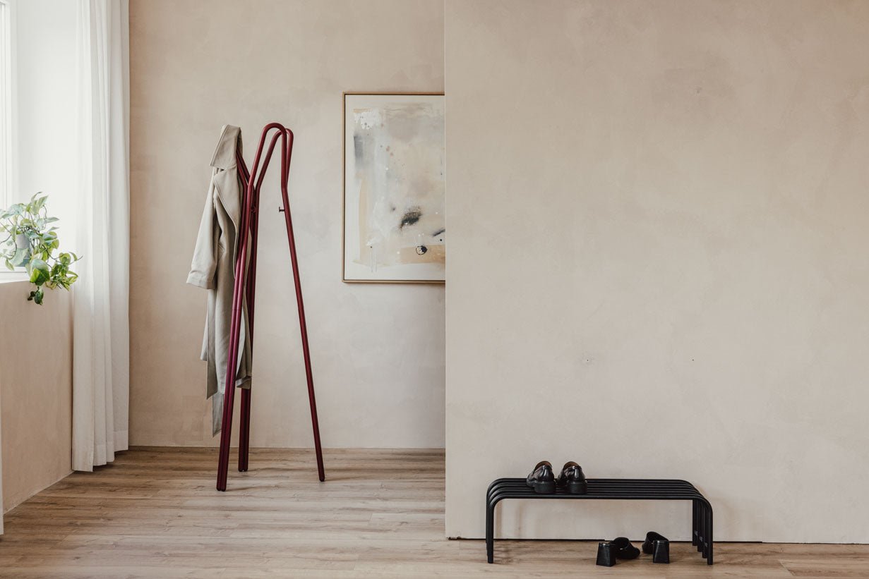 Garderobe Charles – Minimalistischer Dielenständer aus Stahl