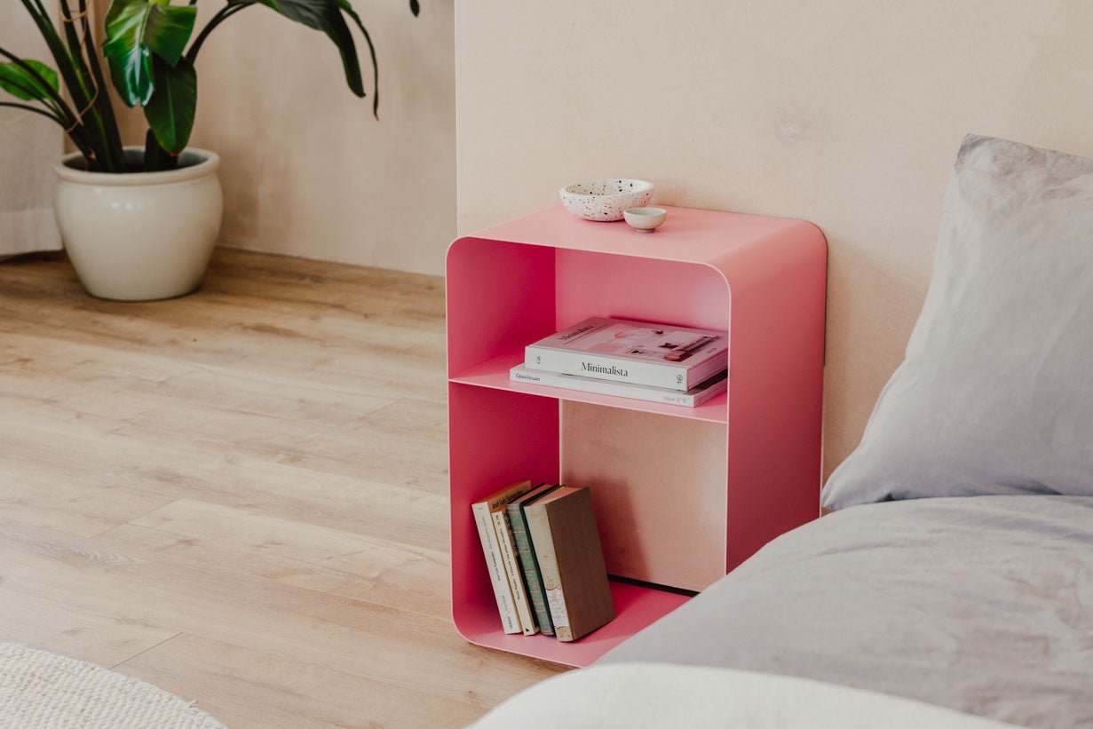 Nachttisch Damio – Minimalistisches Design aus pulverbeschichtetem Metall