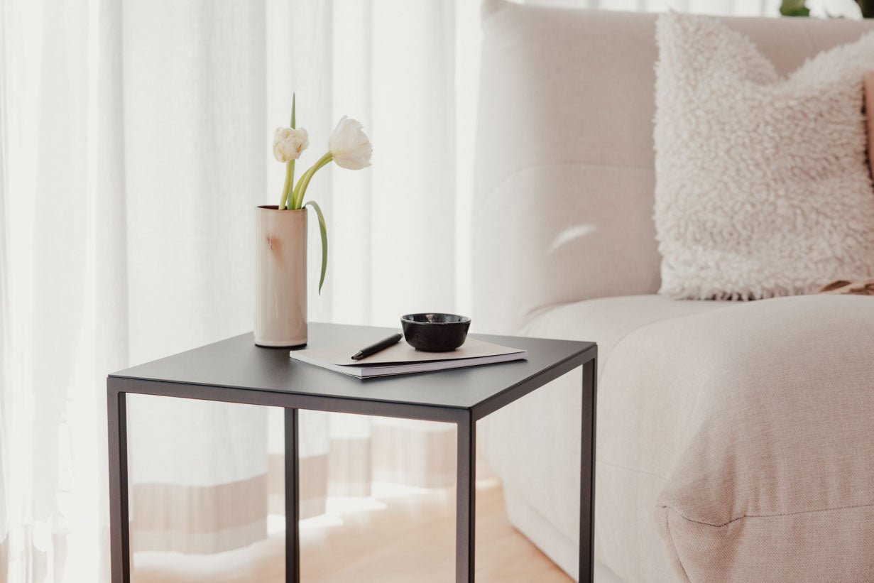 Couchtisch/Beistelltisch Soli X – Minimalistisches Design aus Stahlblech & Metall