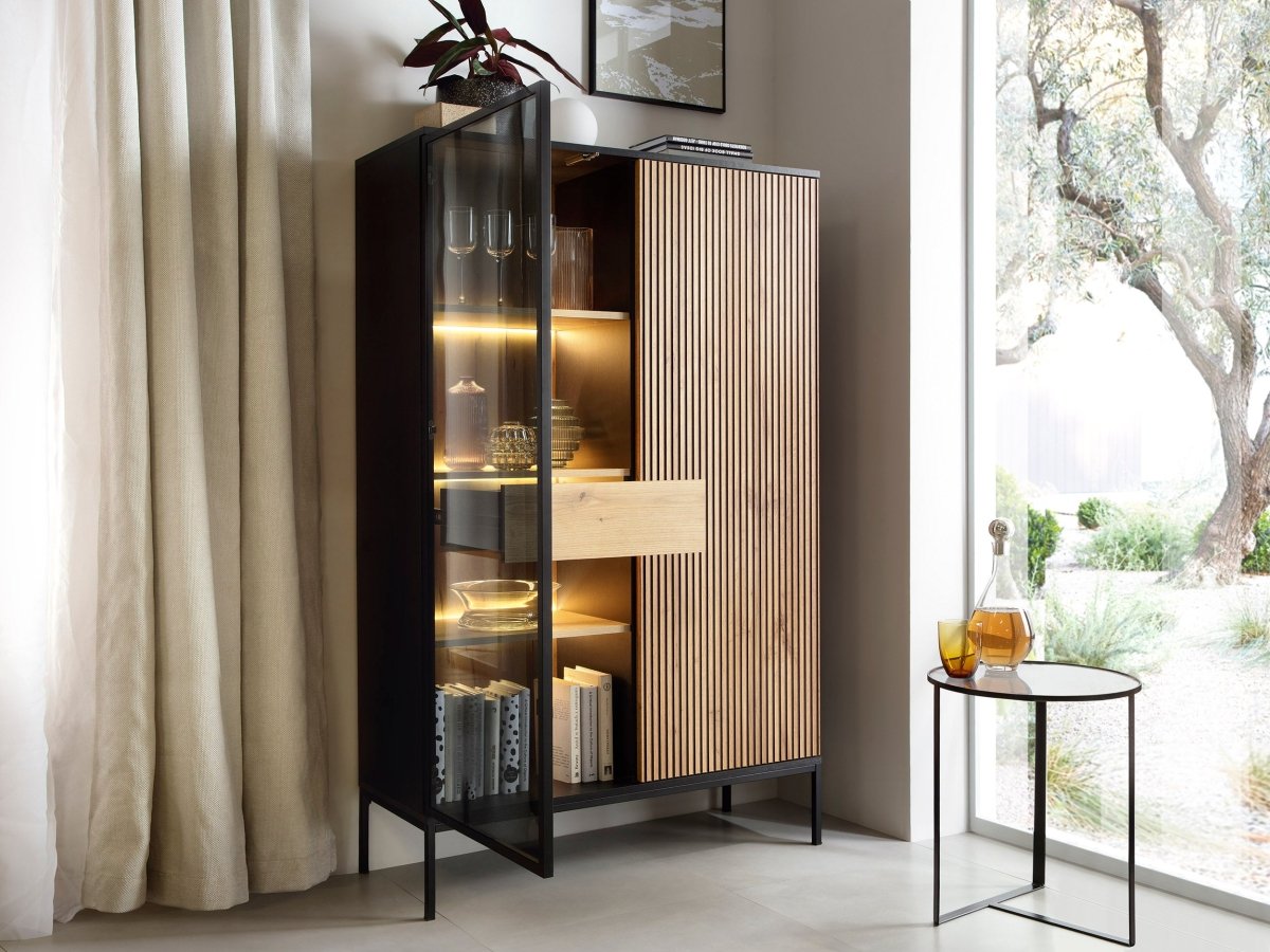 Designer Vitrine Nayra II inkl. LED - Luxusbetten24