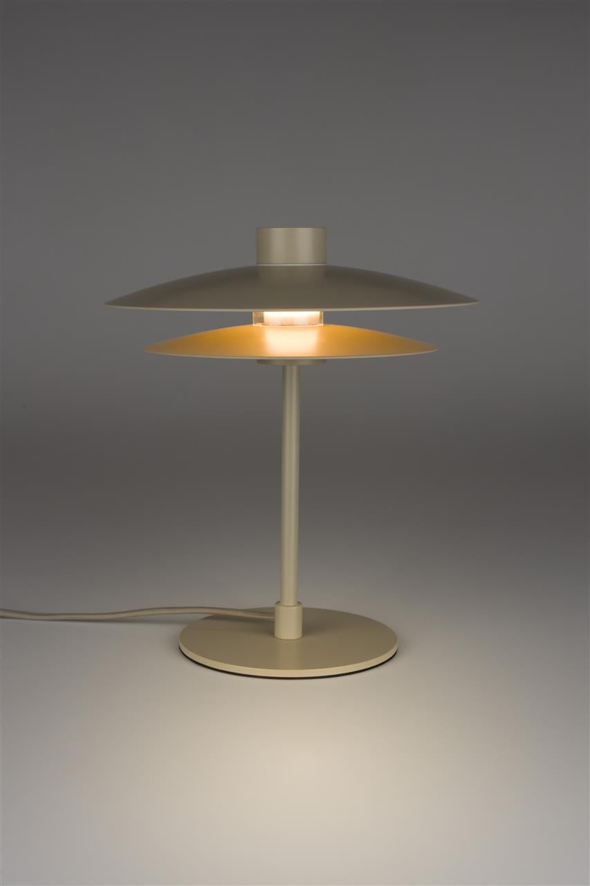 Table lamp Wubbo – made of iron in Beige