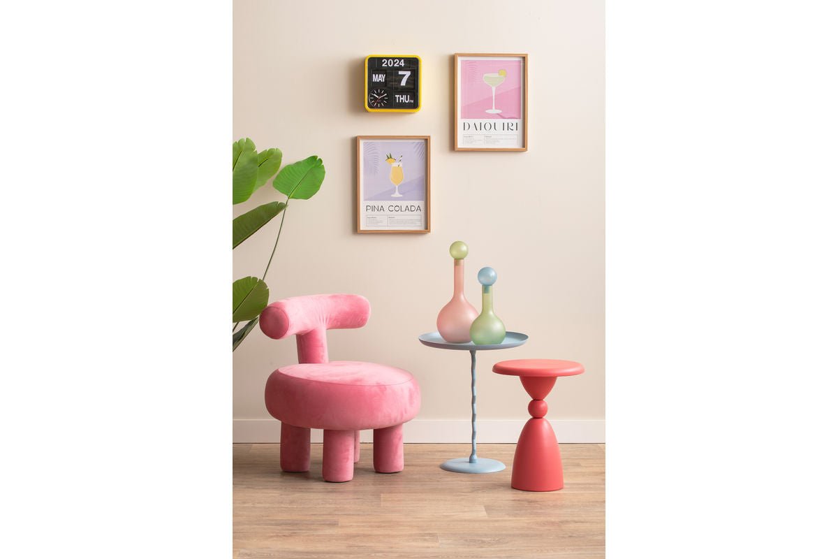 Side Table Bandicoot – made of Iron and Corkscrew Column