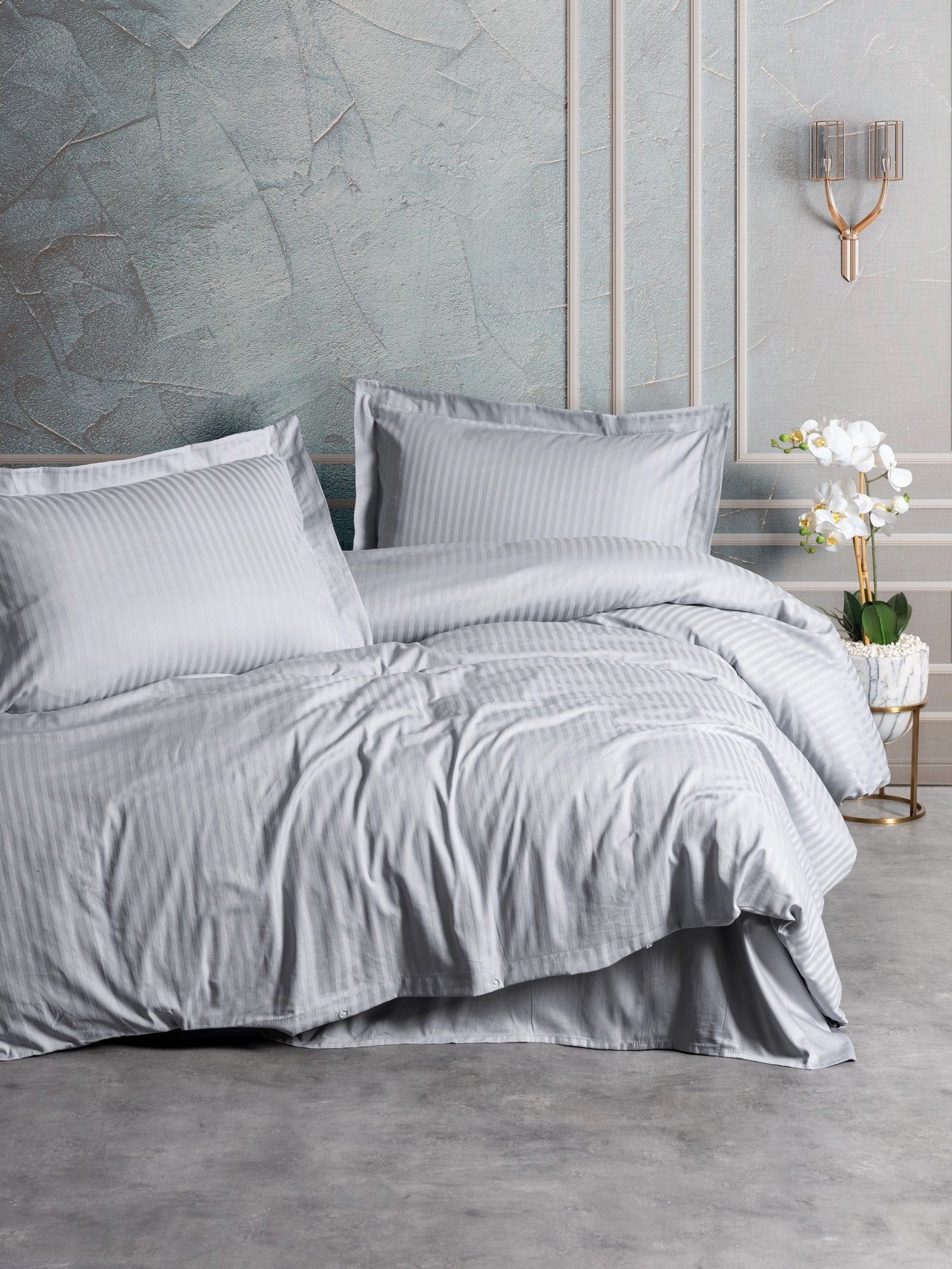 Premium Satin Bedding Set Stripe Gray