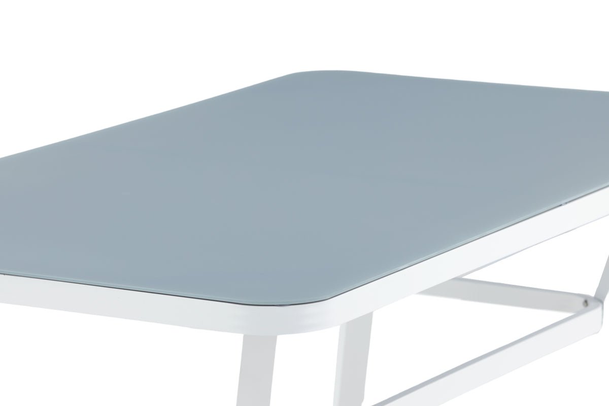 Garden table Amaré - a combination of matte glass top and aluminum frame