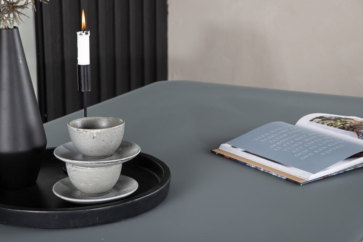 Garden table Amaré - a combination of matte glass top and aluminum frame