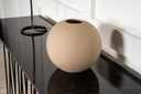 Side table Pablo – luxurious design with stone look