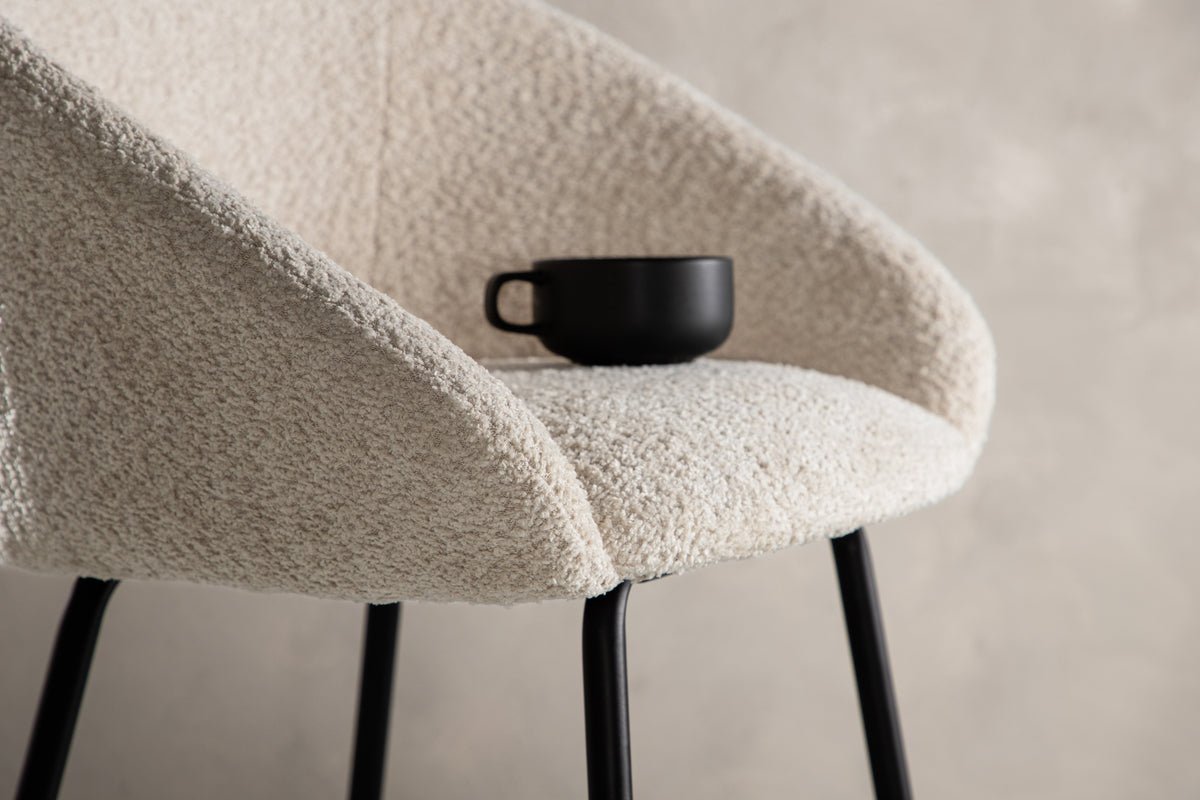 2-piece set - Bar stool Briska with seat made of white teddy fur