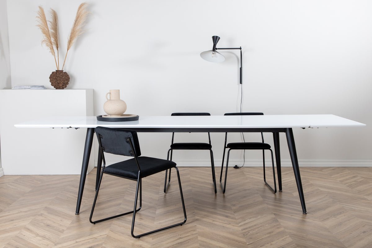 Esstisch Nepal - rechteckiger Esstisch mit Stahlbeinen und weißer Tischplatte