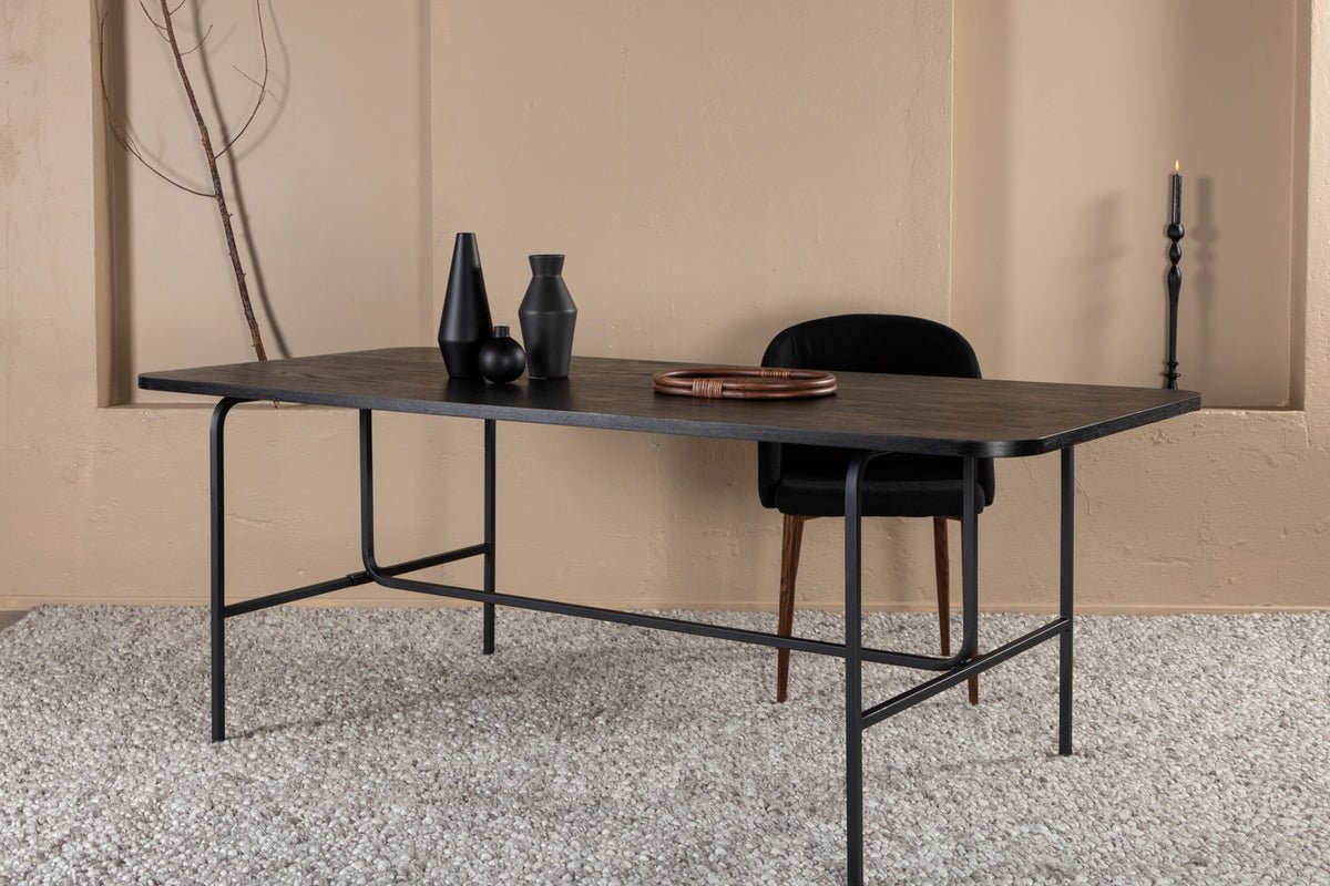 Dining table Vahira - rectangular dining table on steel legs