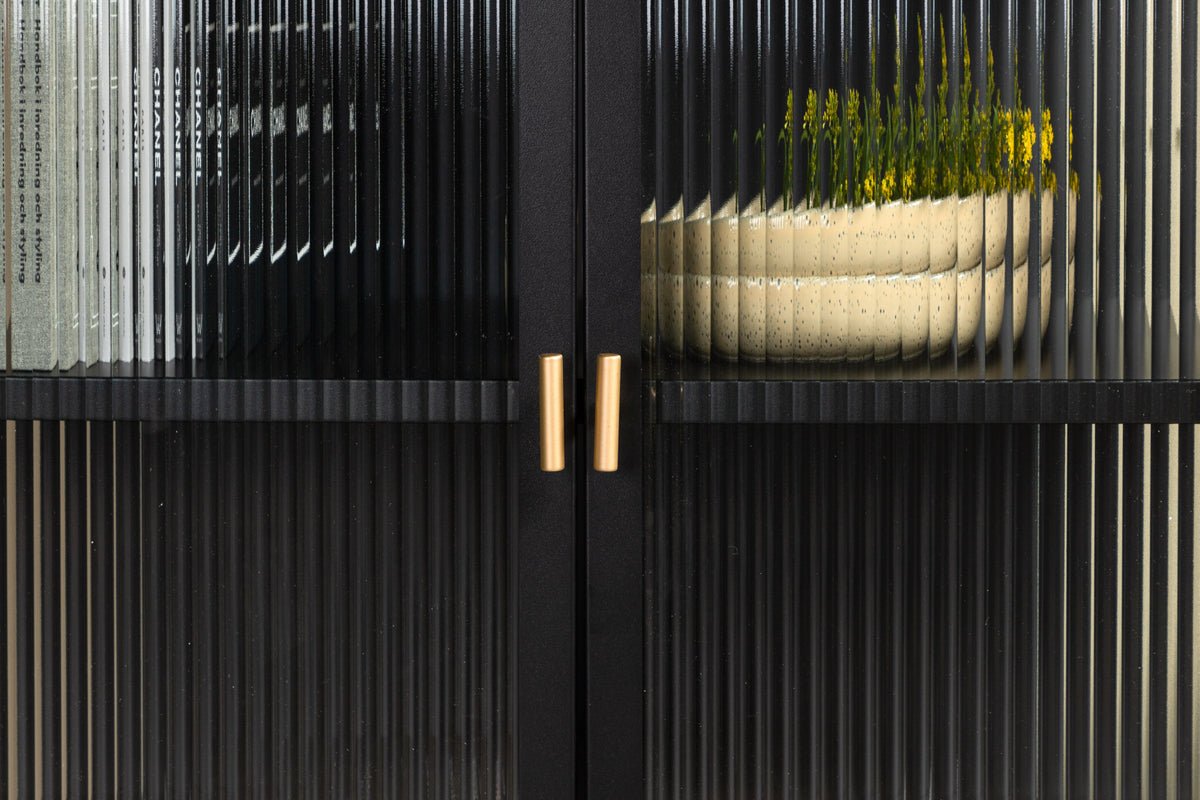 Kommode Lenora – Modern-Scandi mit elegantem Retro-Touch