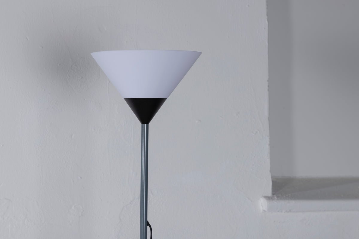Floor lamp "Salzburg" – modern elegance that fits into any room