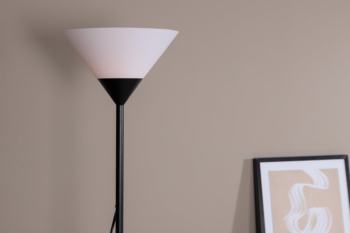 Floor lamp "Salzburg" – modern elegance that fits into any room