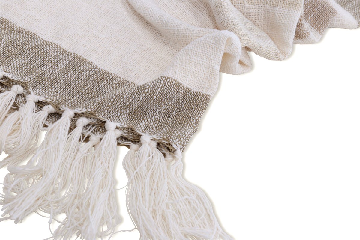 Bedspread "Cosima" – 170×130 cm with fringes