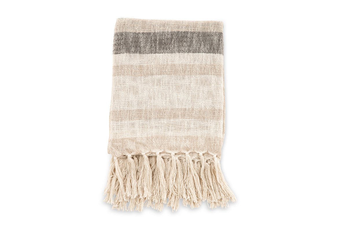 Bedspread Lunara – 170×130 cm with fringes & textured weave design