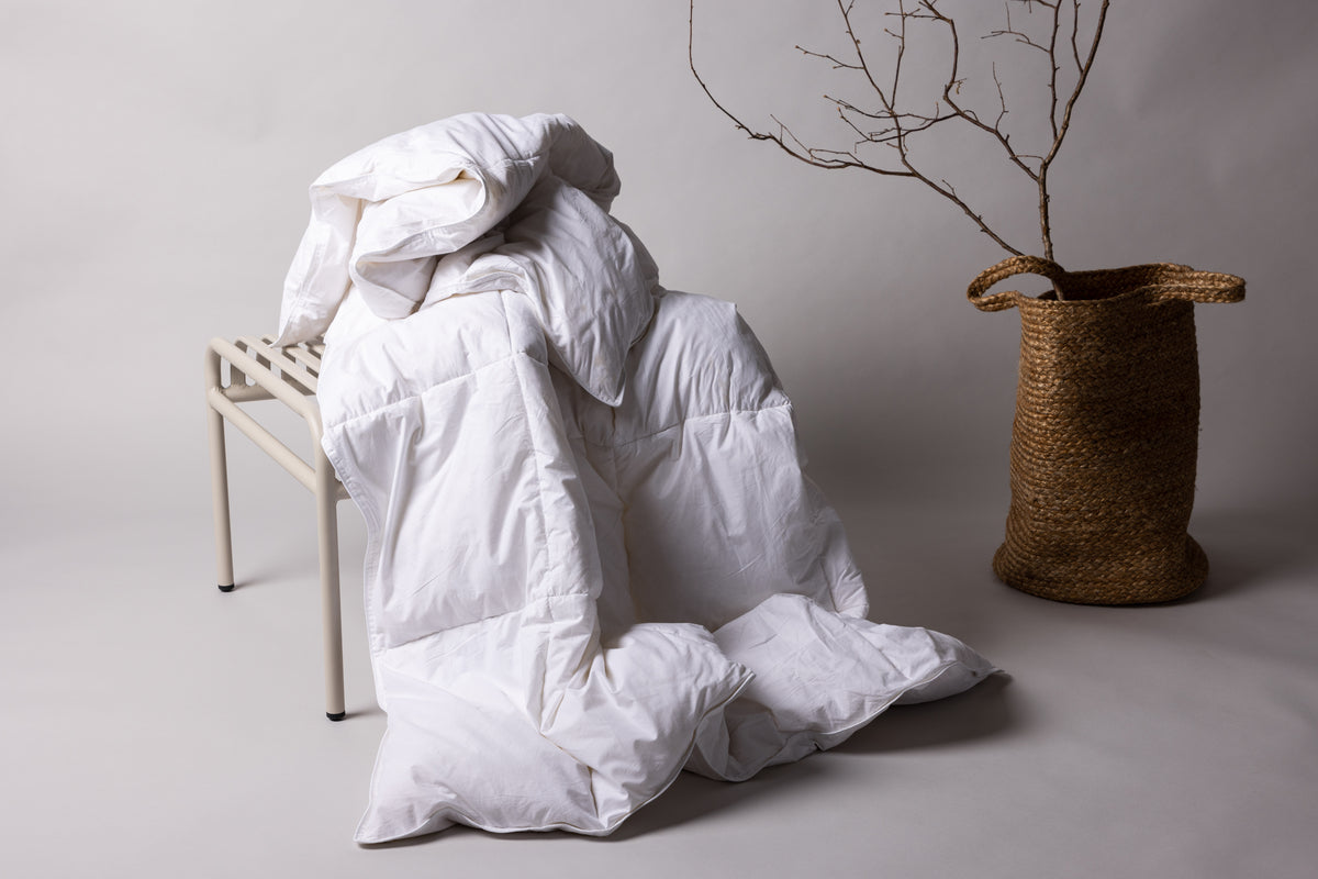 Premium duvet Astralis 200 × 150 cm – cotton & feather mix