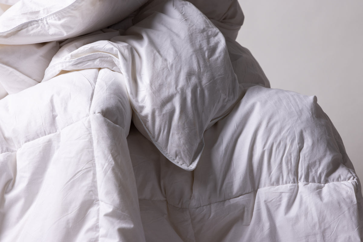 Premium duvet Astralis 200 × 150 cm – cotton & feather mix