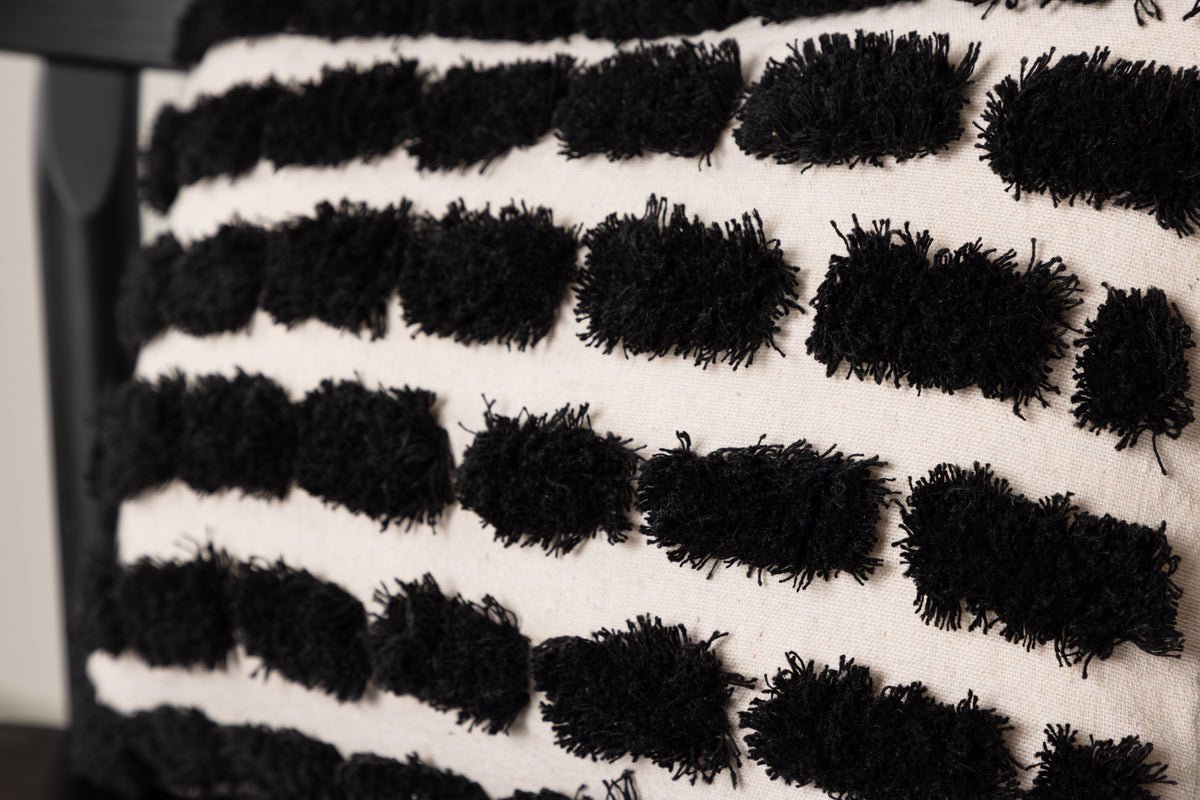 Pillowcase Luca - 50x30 cm with white-black pattern