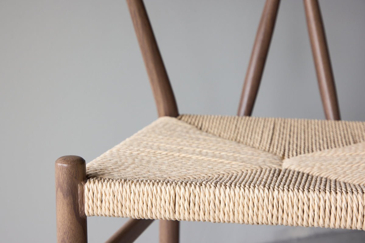 Chair Fliou II - In Black with uniformly colored seat surface