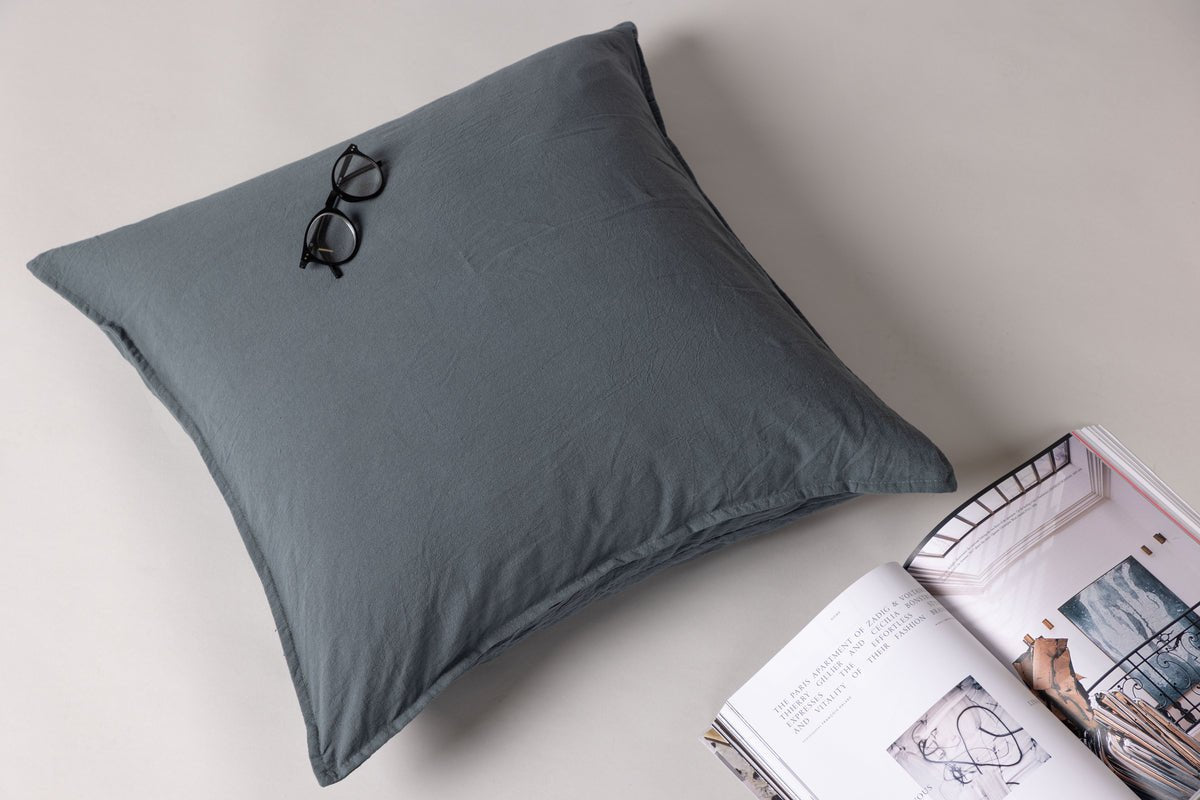 Cushion cover Matterhorn - 45x45 cm in various colors made of 100% cotton