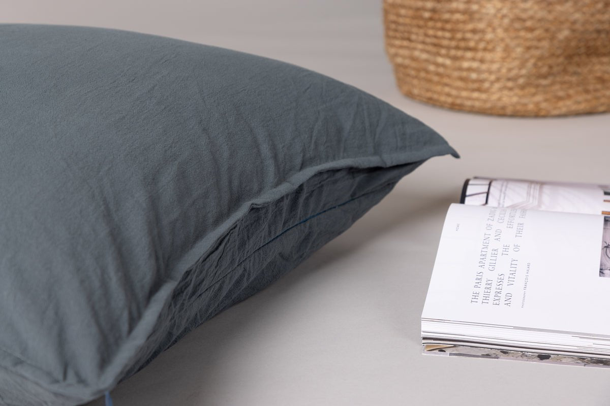 Cushion cover Matterhorn - 45x45 cm in various colors made of 100% cotton