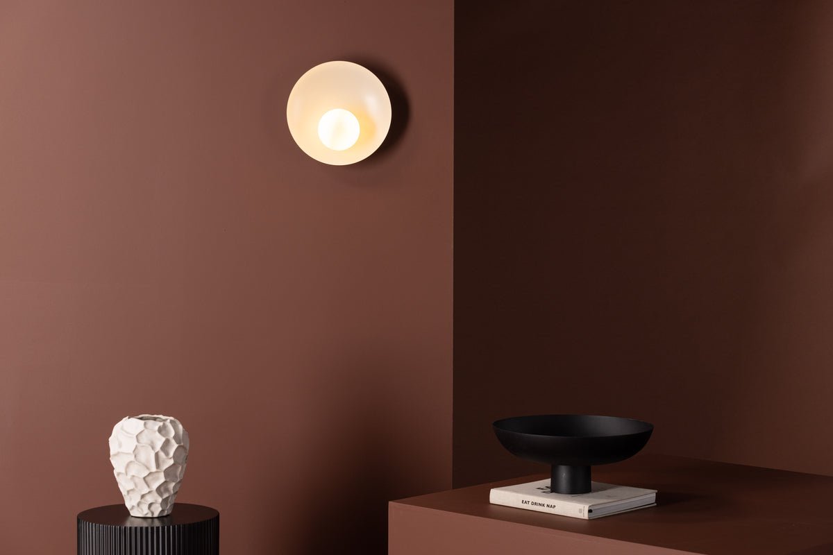 Wall lamp "Sonic" – Modern wall light with round bracket