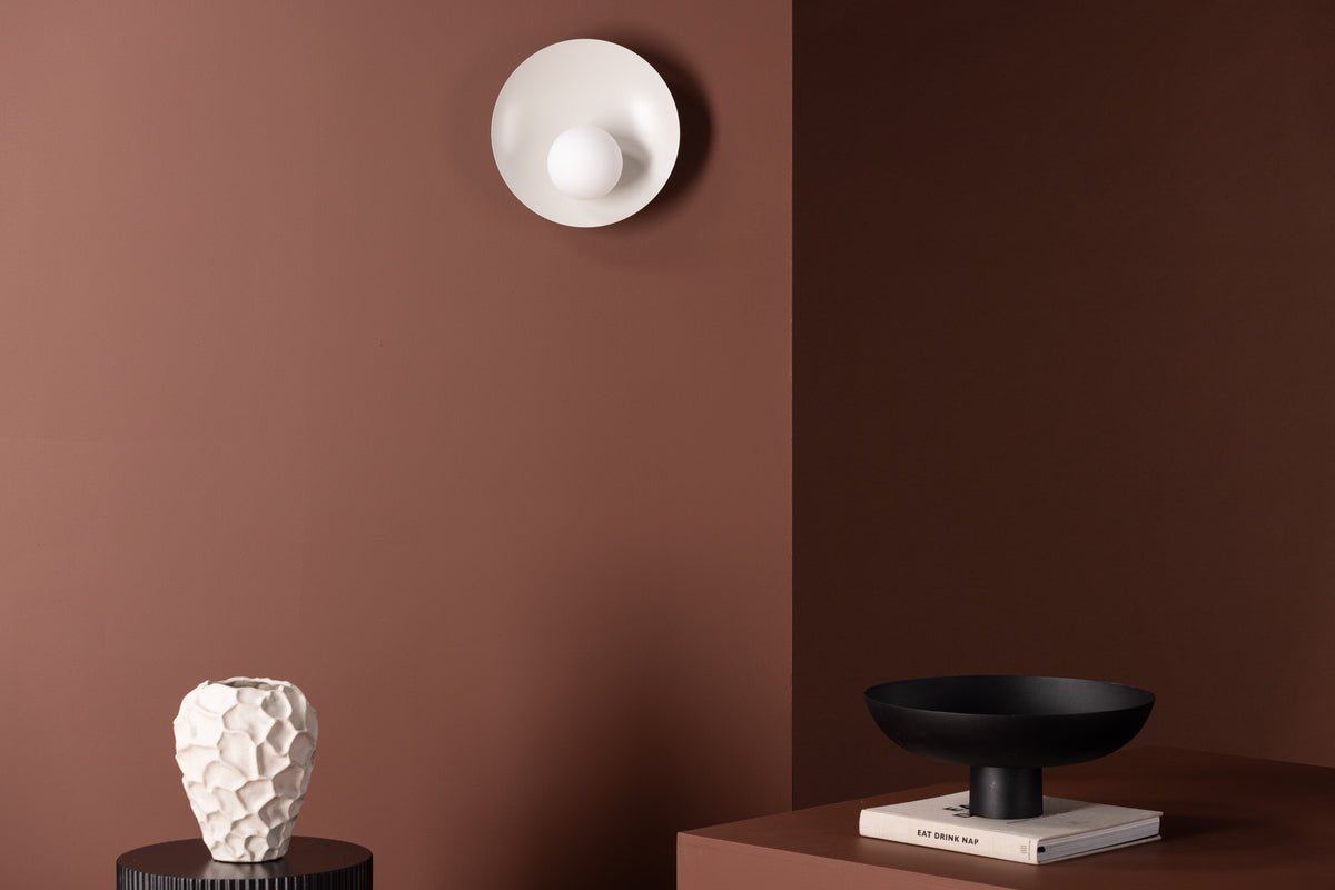 Wall lamp "Sonic" – Modern wall light with round bracket