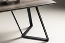 Dining table Waka - the decorative metal legs set a stylish accent