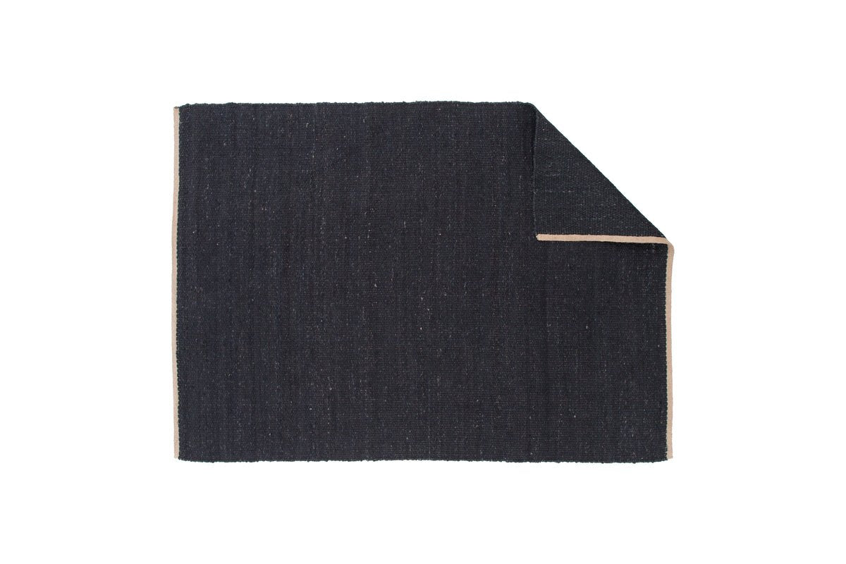 Matty Outdoor Rug - 240x170 in Black