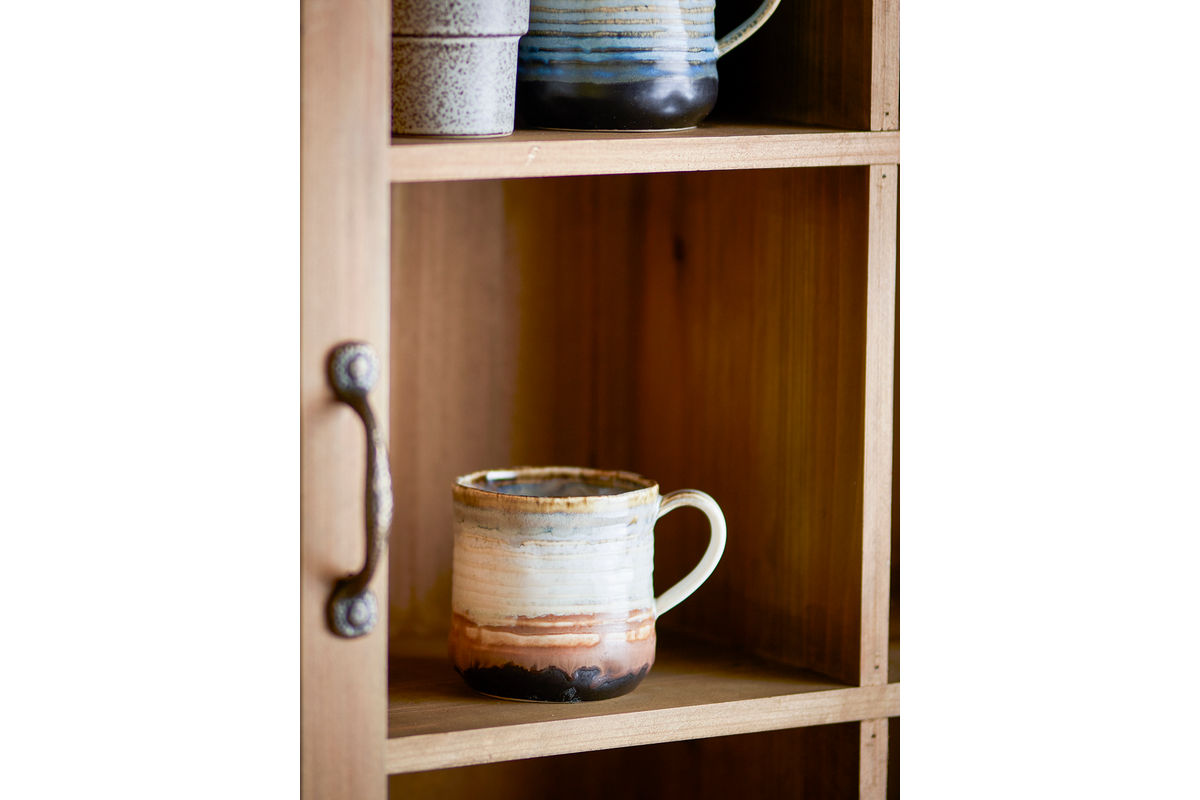 Avena Mug Set – Reactive Glaze with Vertical Texture (Set of 4)