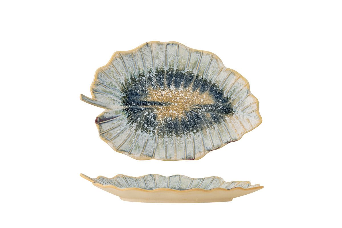 Serving Platter Sunae - made of stoneware - leaf shape