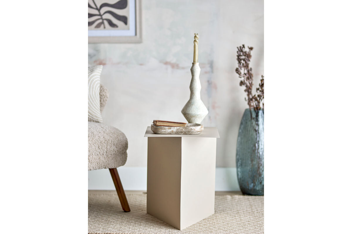 Side Table Aira – Metal in Natural Tone