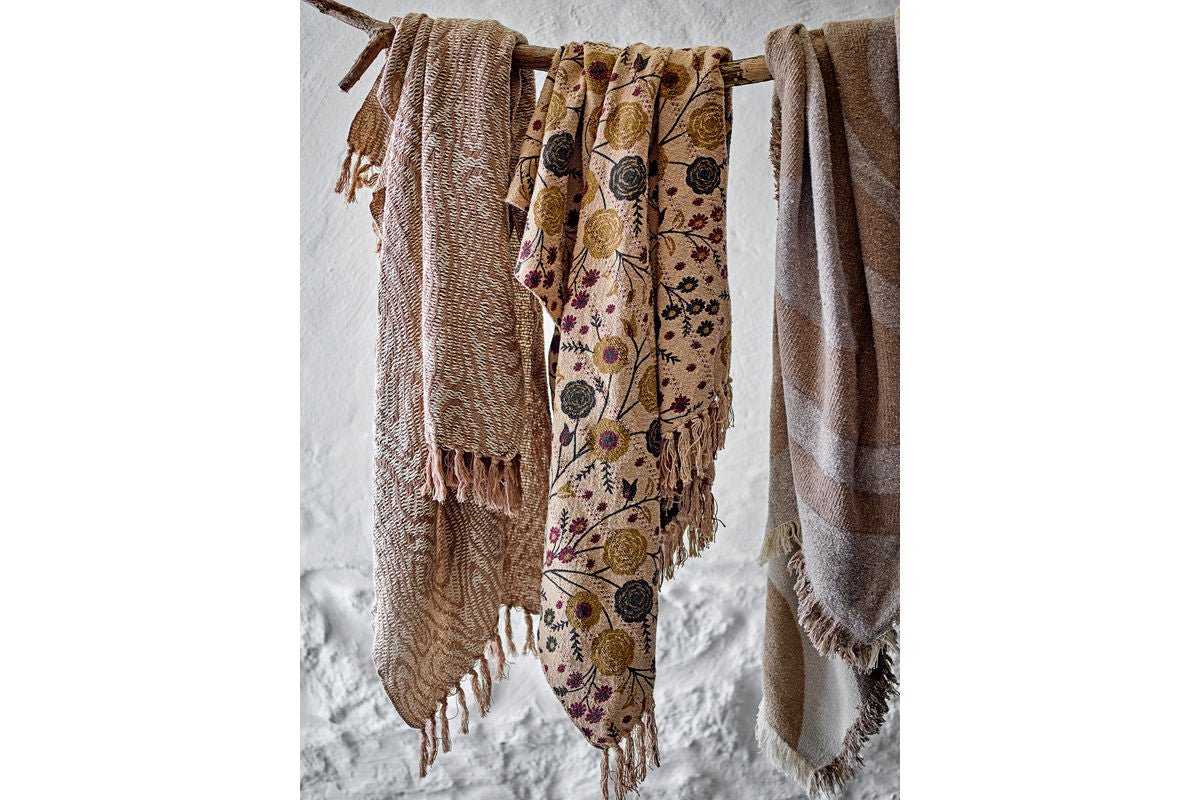 Maris Bedspread – Recycled Cotton with Wave Pattern