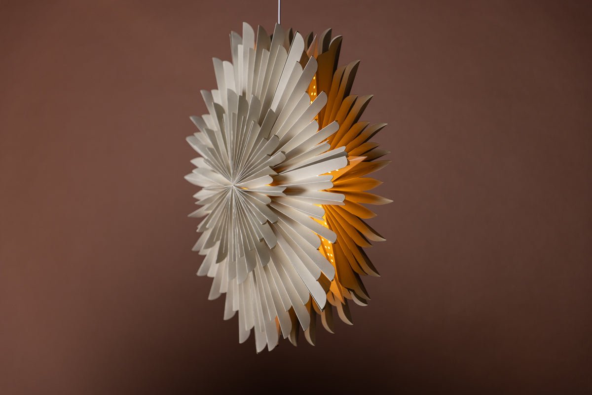 Weihnachtliche Deckenleuchte Lyra - ⌀ 60 cm in 5 Farben