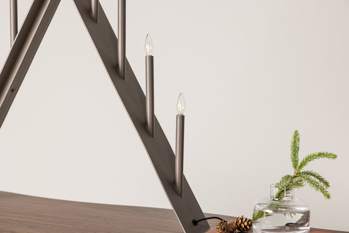 Christmas Lighting Lori - Advent Candle Holder with 9 Candles