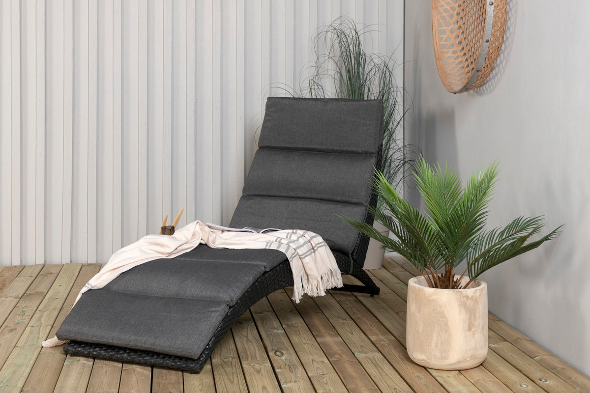 Garden Sun Lounger Queen - made of synthetic rattan including cushion