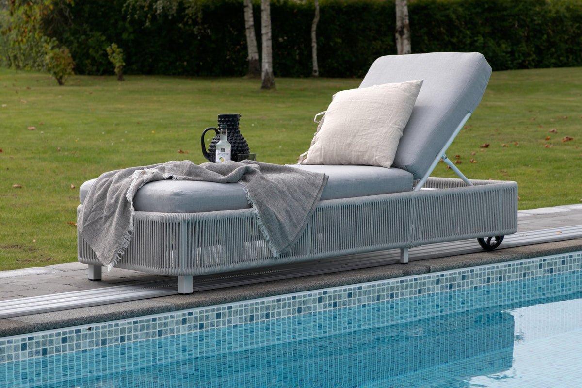 Garden Sun Lounger Mila - made of Polyester/Metal
