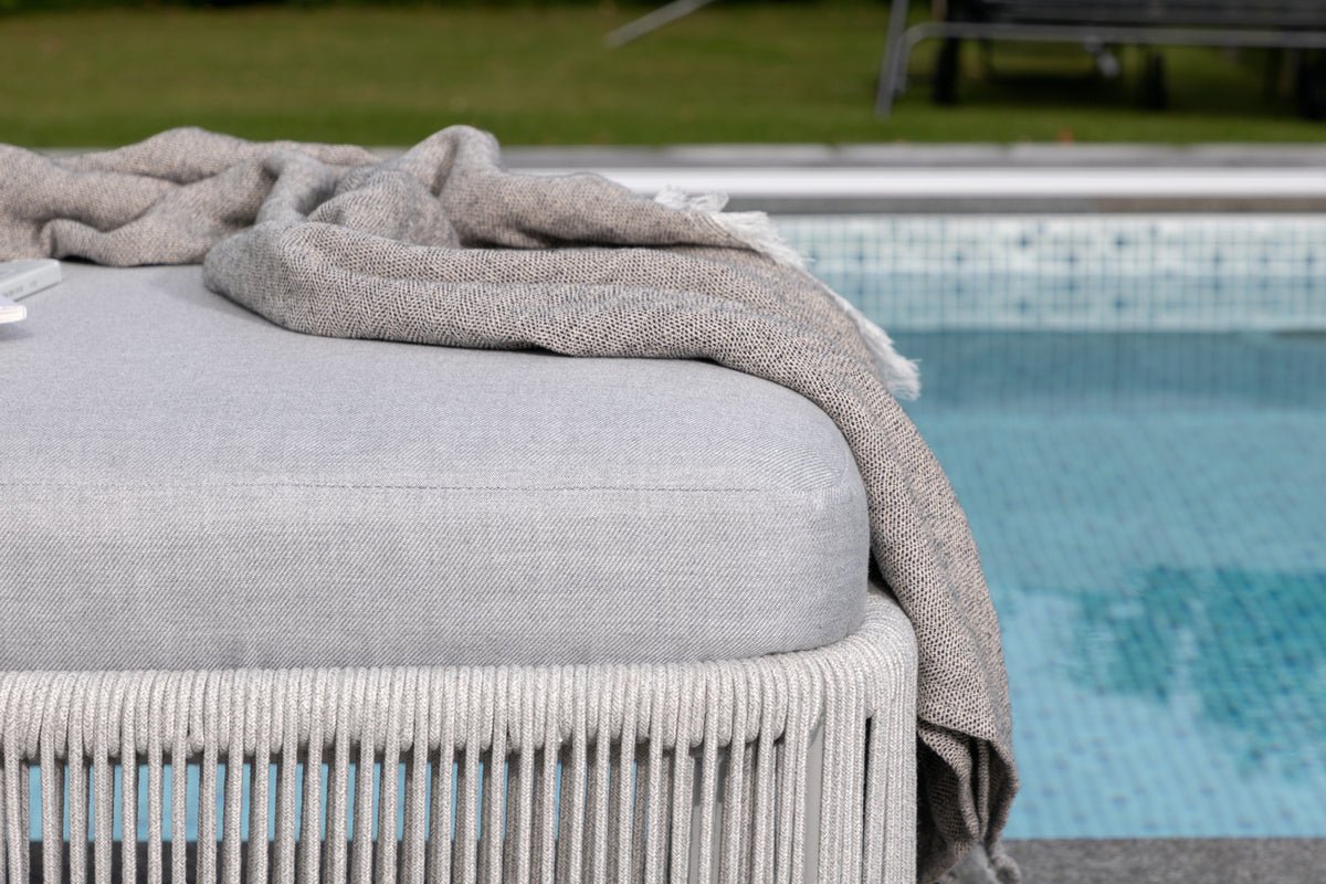 Garden Sun Lounger Mila - made of Polyester/Metal