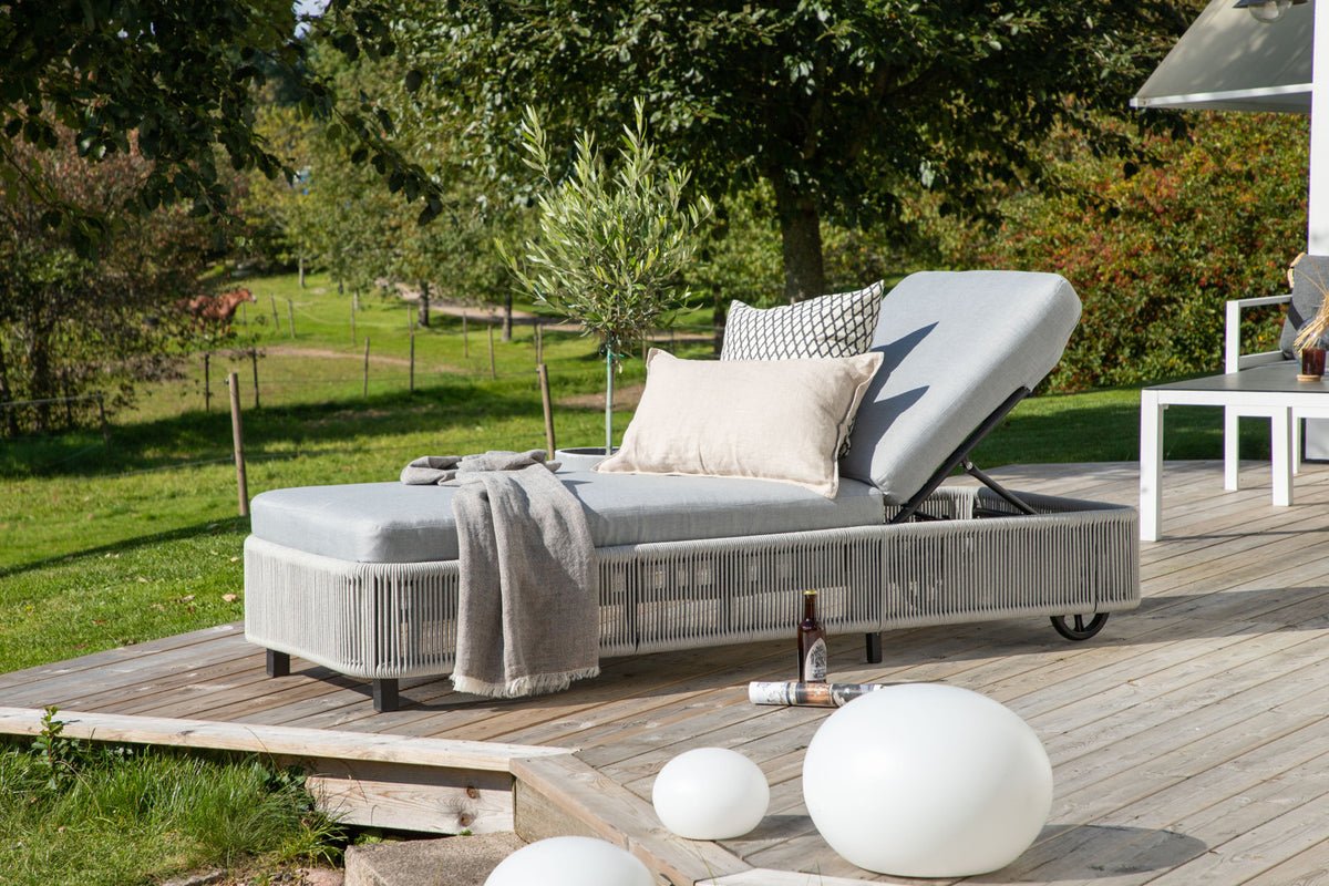 Garden Sun Lounger Mila - made of Polyester/Metal